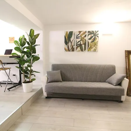 Bamboo Pastorelli Apartment